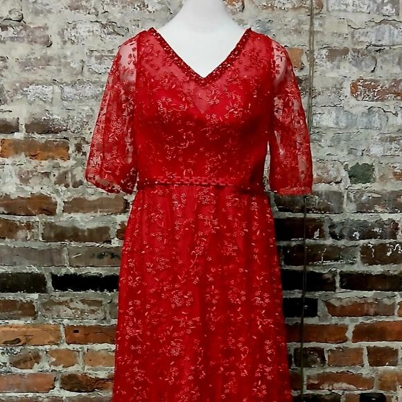 Womens Mother of the Bride Red Lace Evening Dress Medium Beaded Formal Gown - Picture 11 of 12